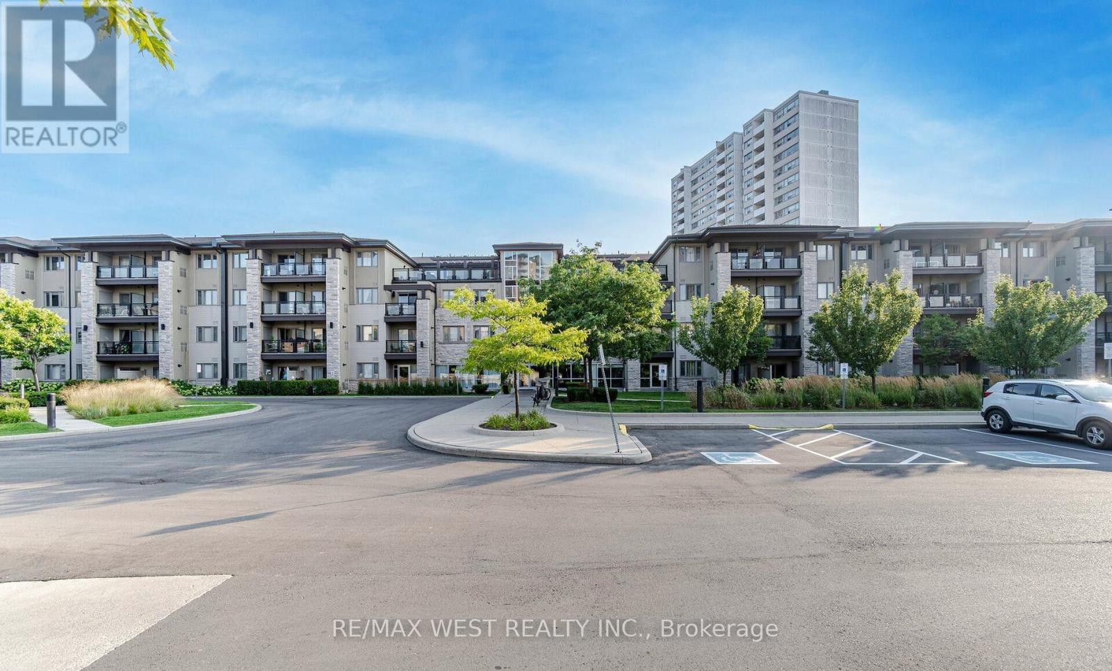 209 - 570 LOLITA GARDENS, Mississauga, Ontario