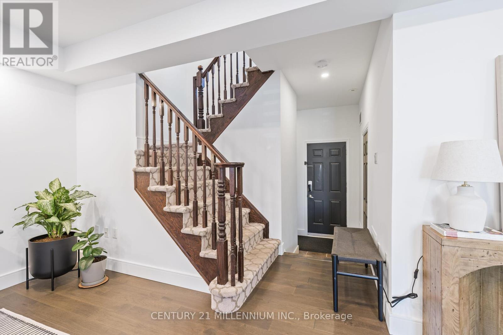 672 Holly Avenue, Milton, Ontario  L9T 0G2 - Photo 7 - W13502146