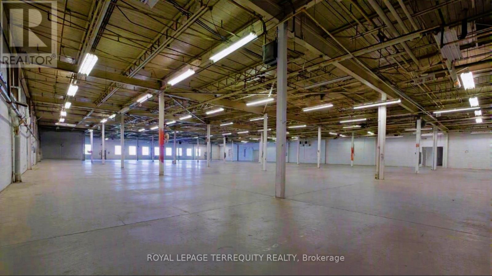 122 Industry Street, Toronto, Ontario  M6M 4L8 - Photo 2 - W13502204