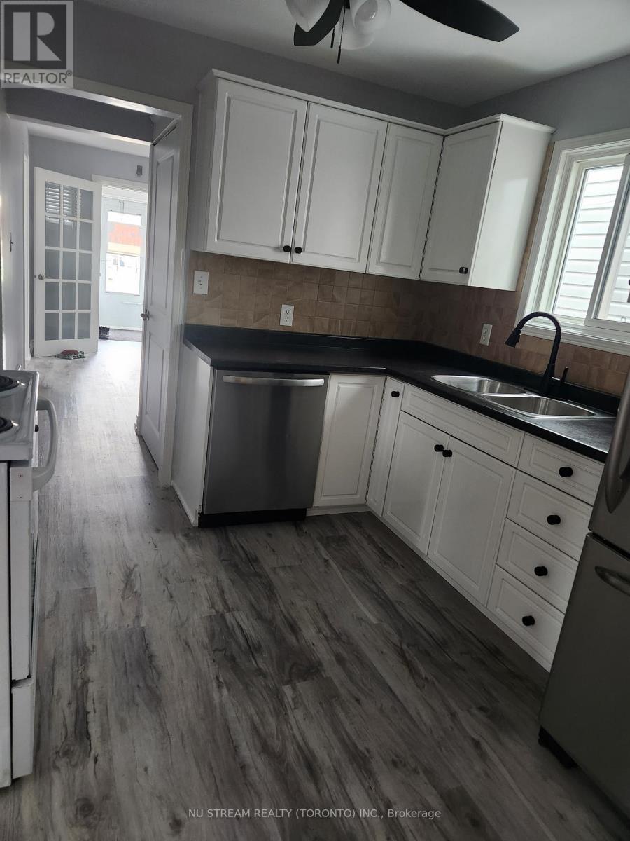 5679 Desson Avenue, Niagara Falls, Ontario  L2G 3T3 - Photo 3 - X13455964