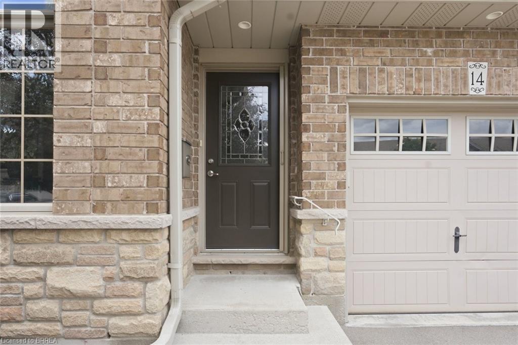 560 Grey Street Unit# 14, Brantford, Ontario  N3S 0C4 - Photo 3 - 40843935