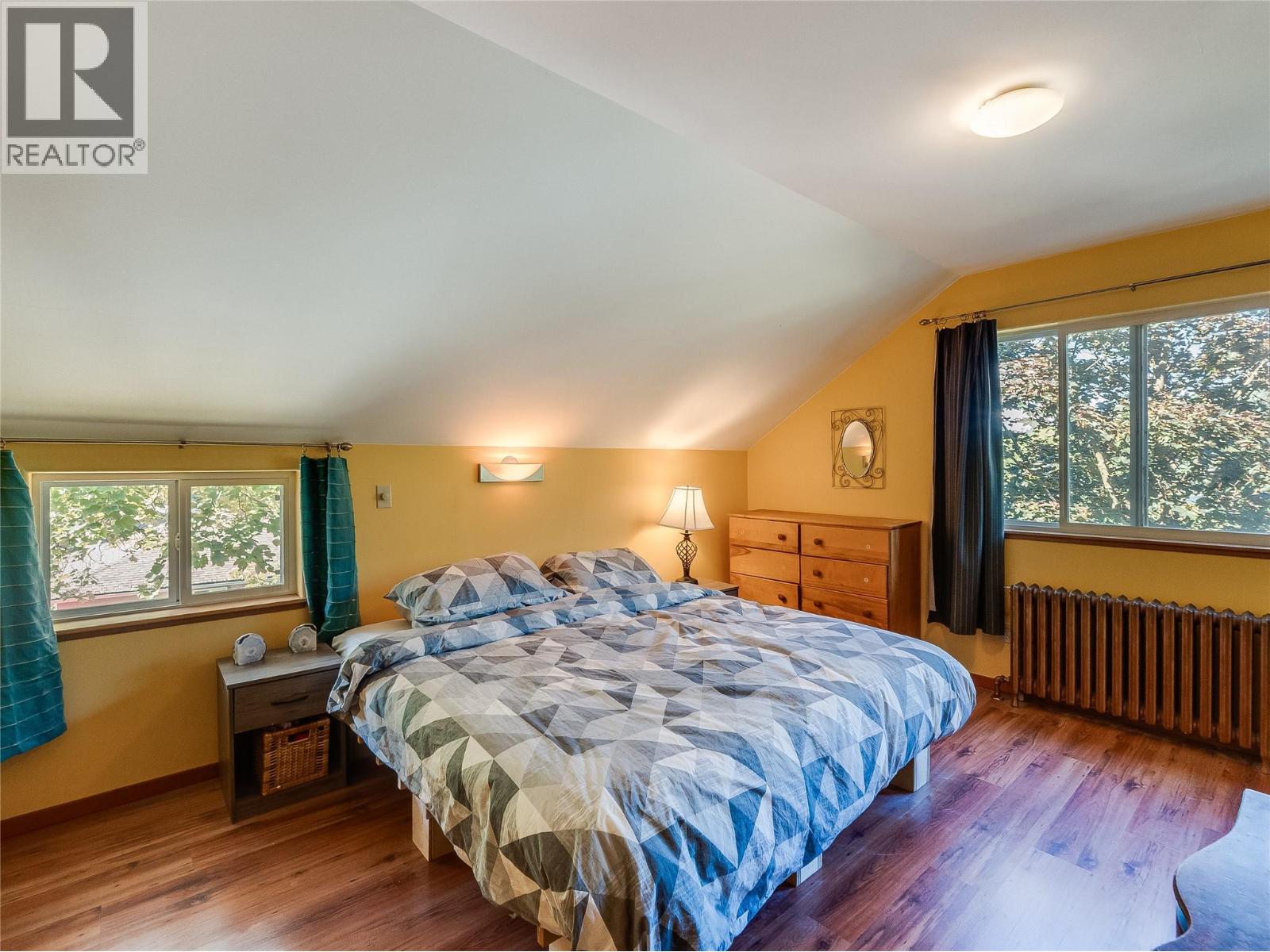 Listing image 38