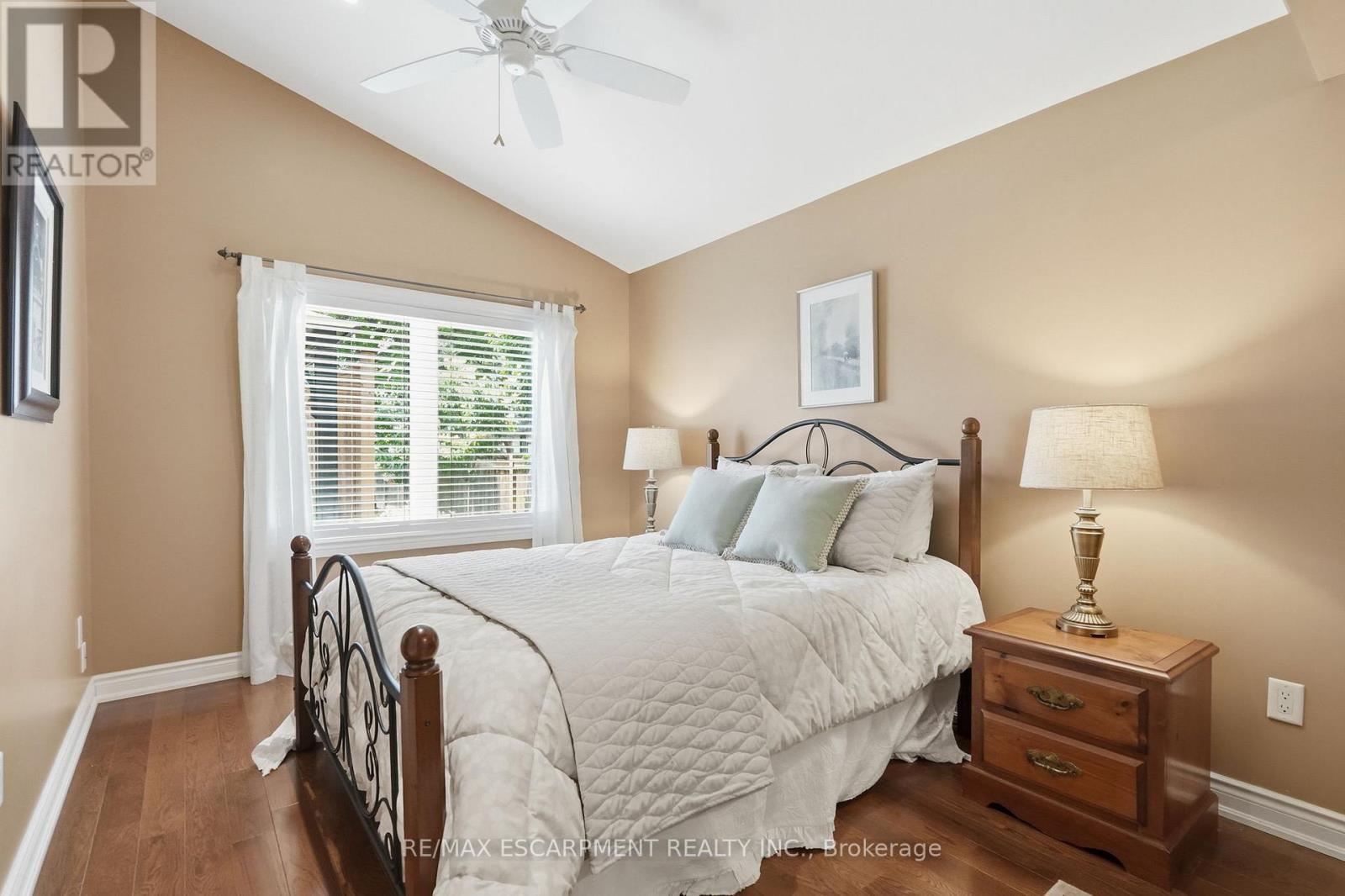 101 Victoria Street, Hamilton, Ontario  L9H 2C1 - Photo 14 - X13502192