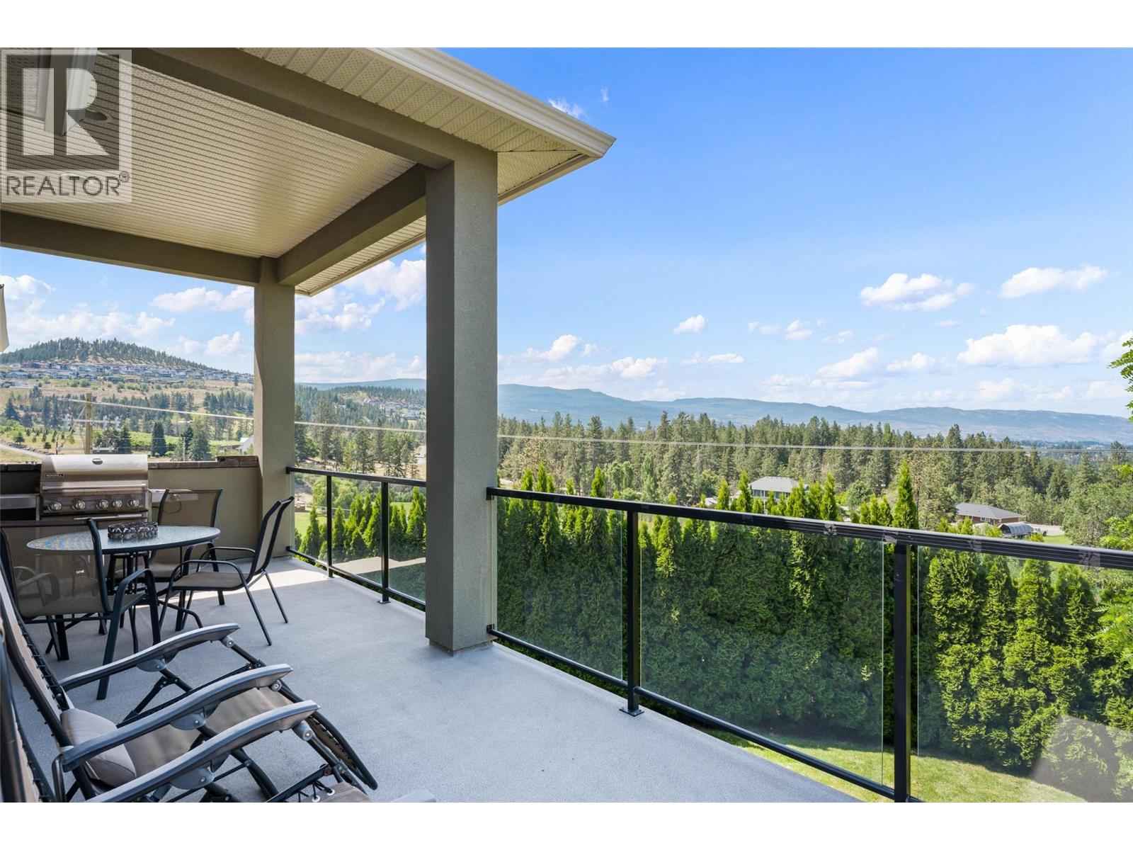 1090 Hume Avenue, Kelowna, British Columbia  V1P 1P2 - Photo 2 - 10393064