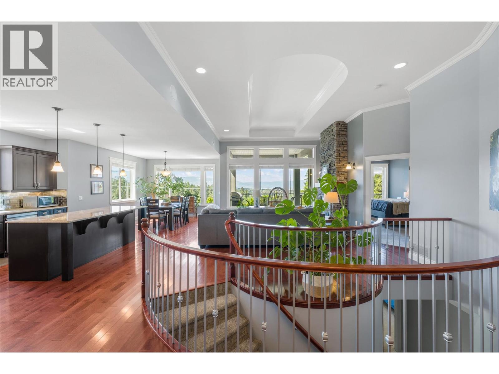 1090 Hume Avenue, Kelowna, British Columbia  V1P 1P2 - Photo 4 - 10393064