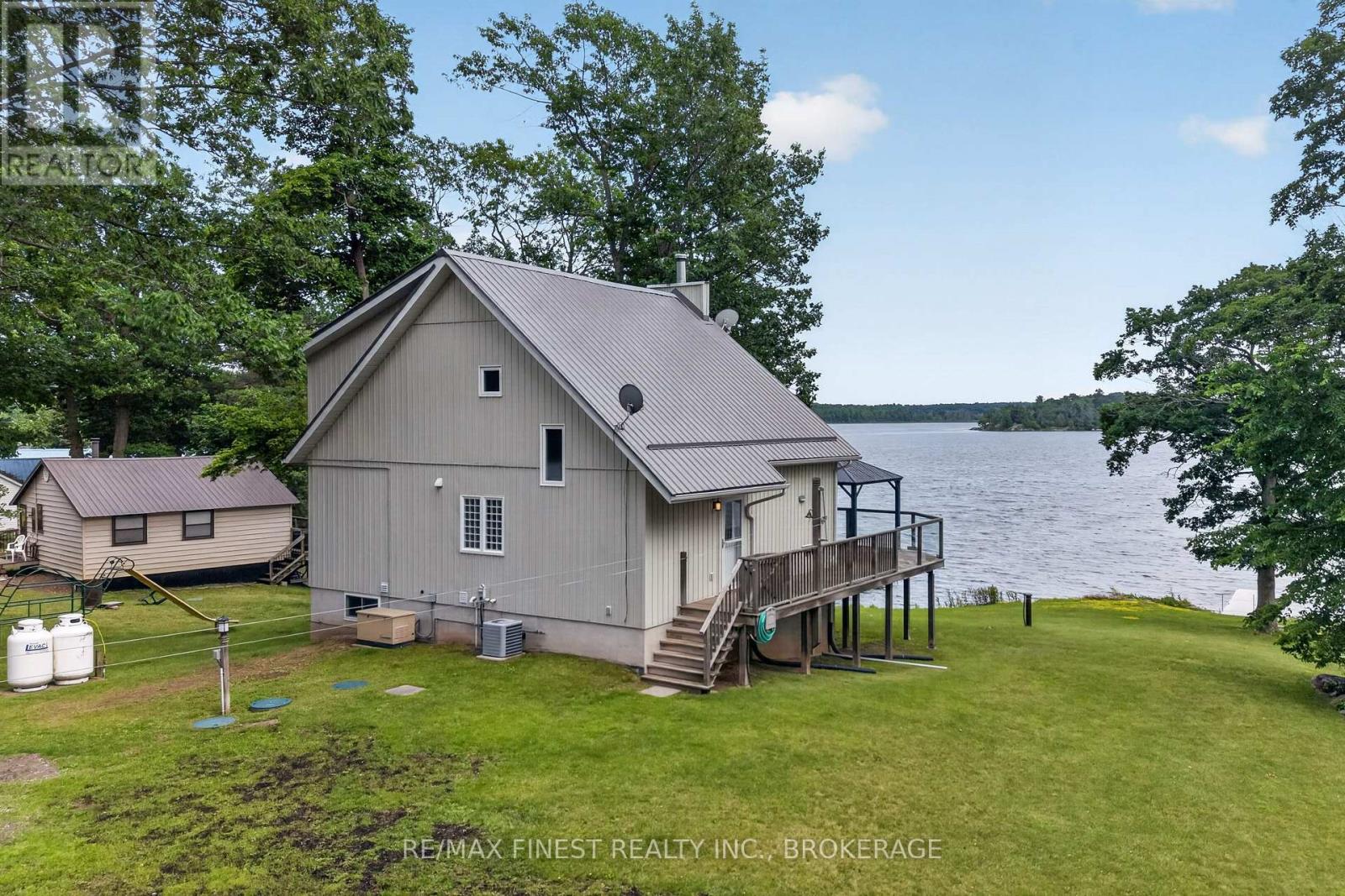 3459 Buck Point Lane, Frontenac, Ontario  K0H 1X0 - Photo 3 - X13502370