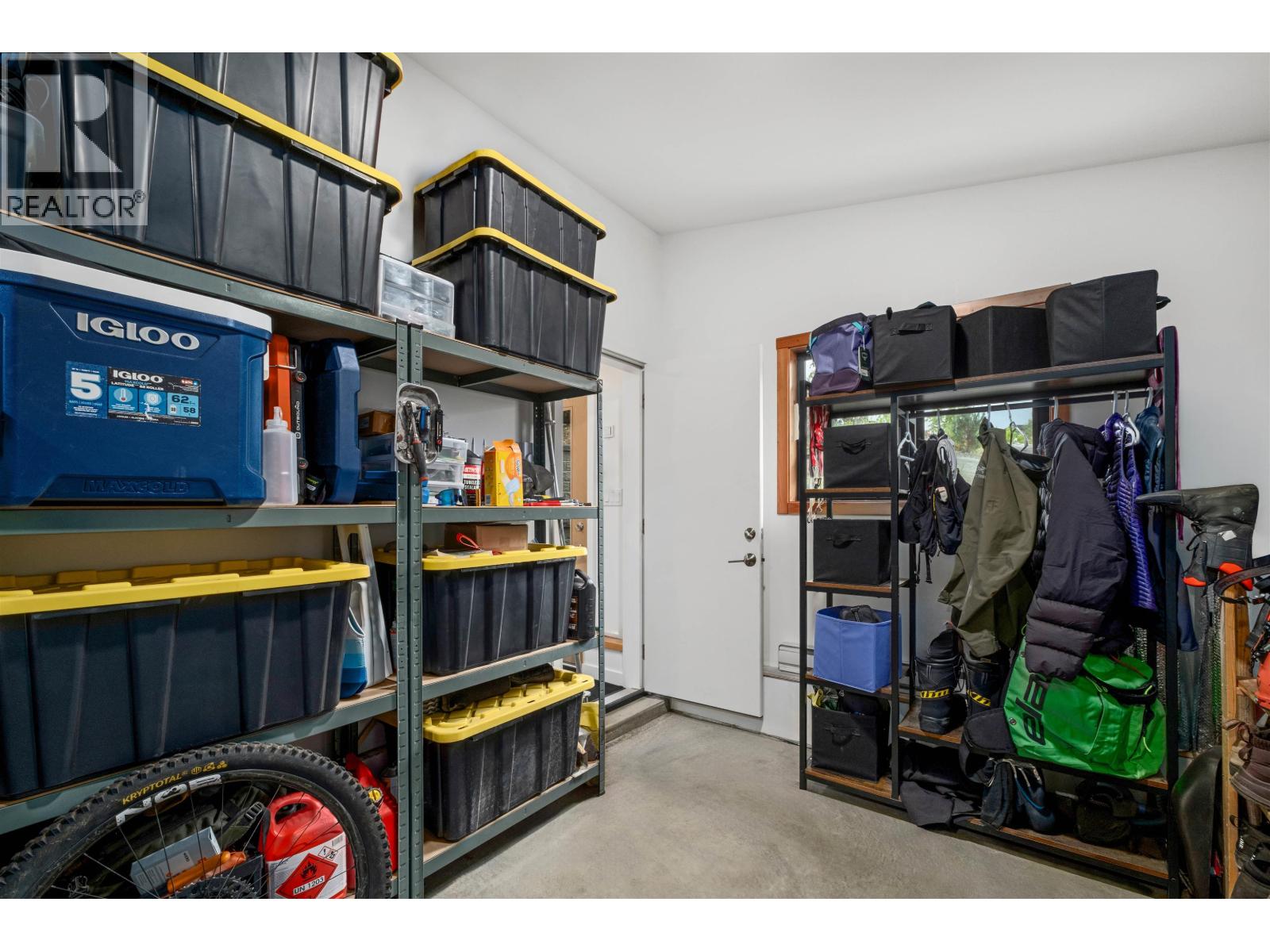 Listing image 37