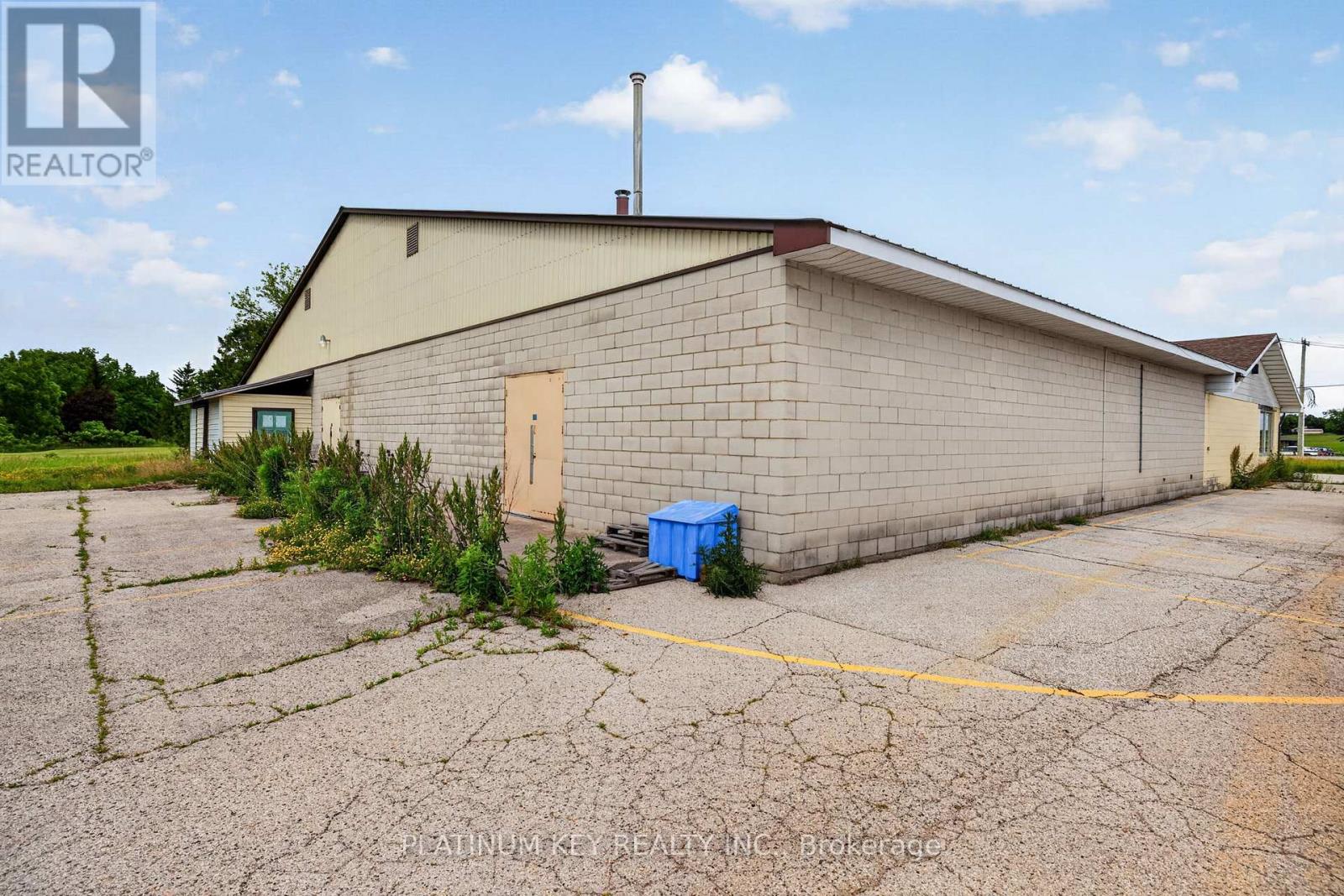 7291 Arkona Road, Lambton Shores, Ontario  N0M 1B0 - Photo 6 - X13502272