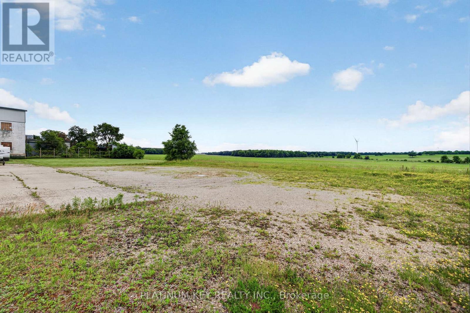 7291 Arkona Road, Lambton Shores, Ontario  N0M 1B0 - Photo 9 - X13502272