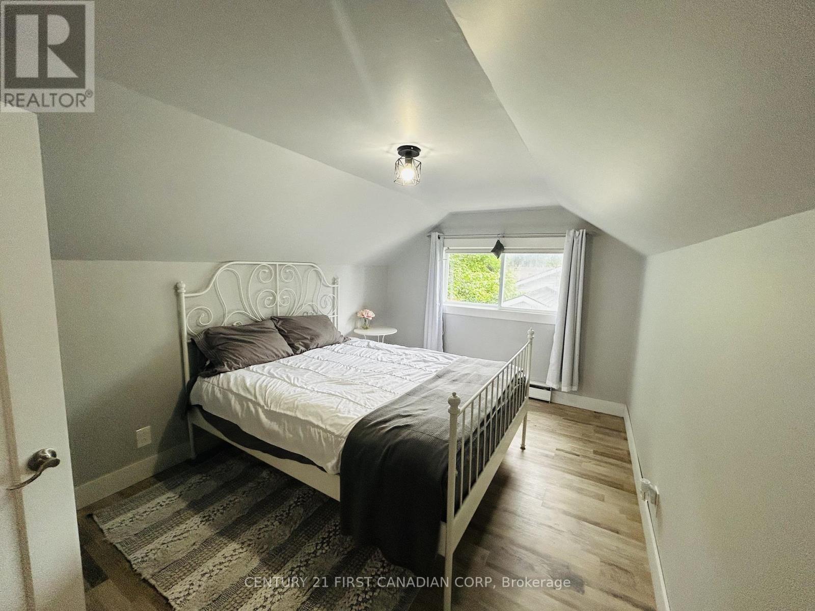121 Wellington Street W, South Huron, Ontario  N0M 1S2 - Photo 21 - X13502414