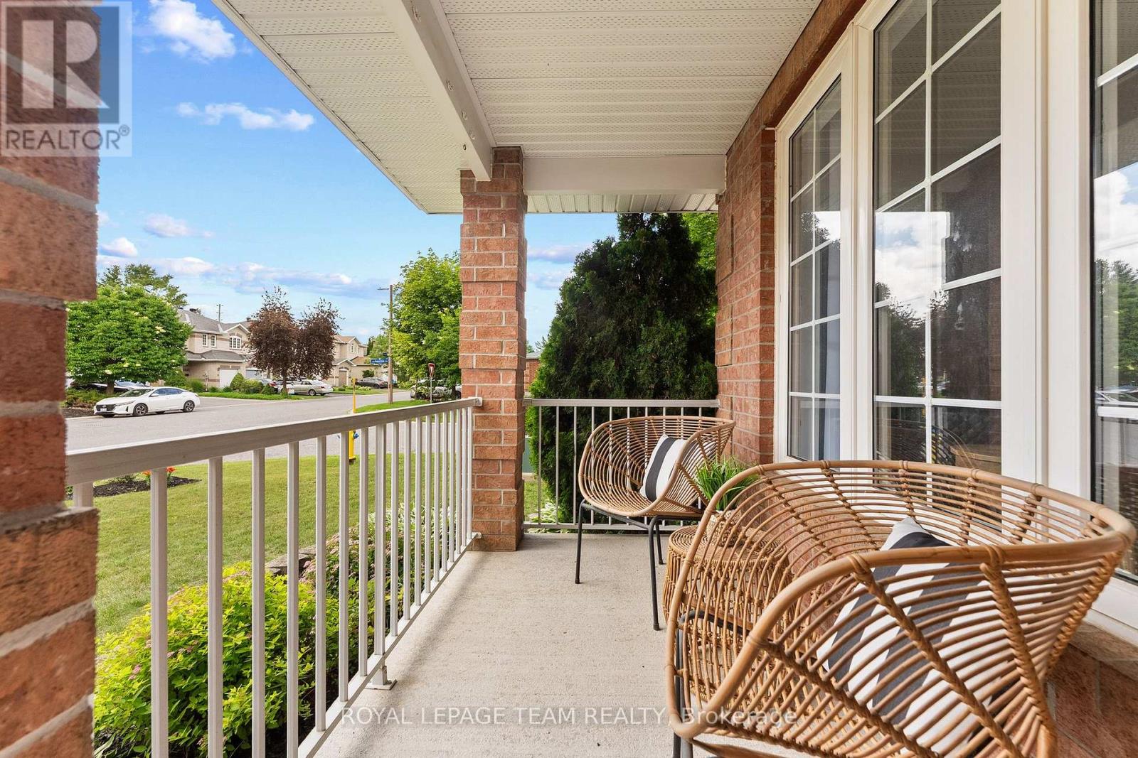14 Newcastle Avenue, Ottawa, Ontario  K2K 3B4 - Photo 3 - X13502324