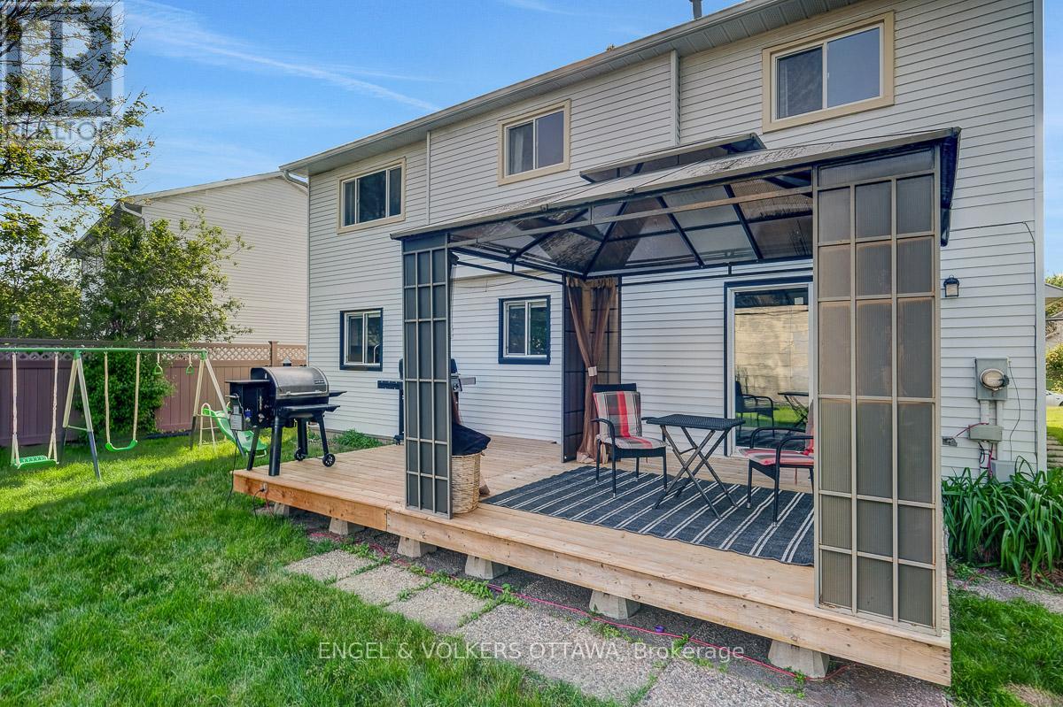 6138 Vineyard Drive, Ottawa, Ontario  K1C 2N6 - Photo 47 - X13502418