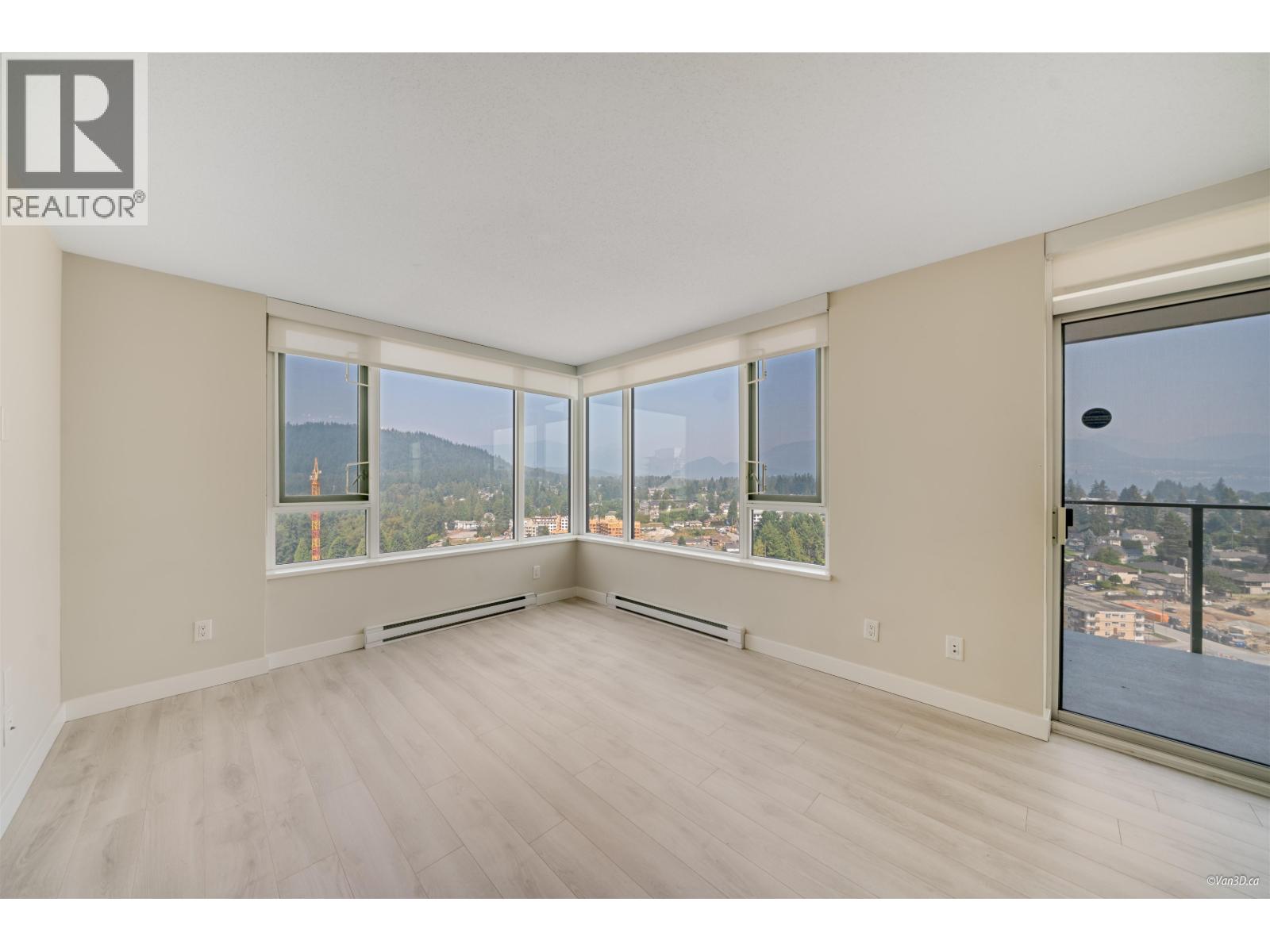 2202 602 Como Lake Avenue, Coquitlam, British Columbia  V3J 0G2 - Photo 7 - R3140847