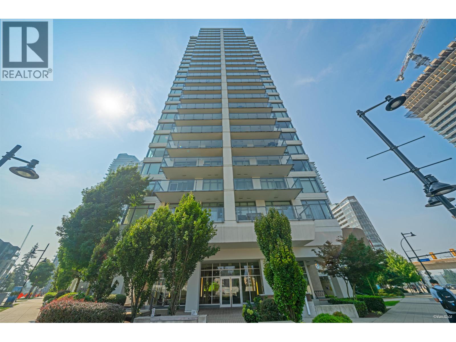 2202 602 COMO LAKE AVENUE, Coquitlam, British Columbia