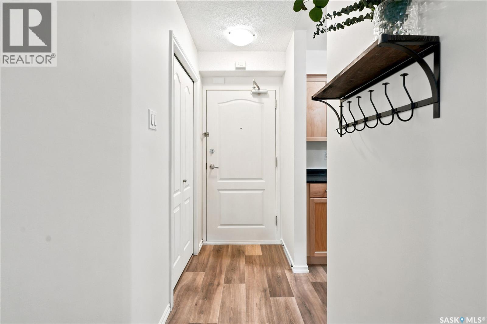 103a2 1121 Mckercher Drive, Saskatoon, Saskatchewan  S7H 5K9 - Photo 2 - SK041012