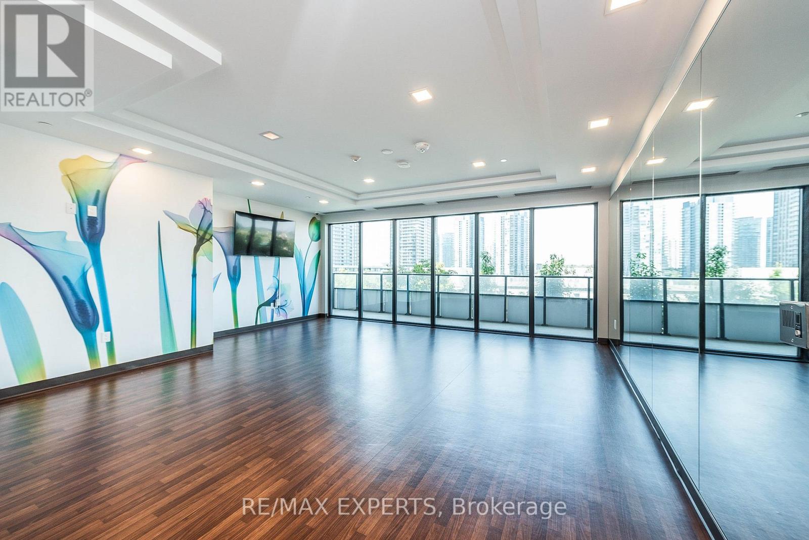 1215 - 30 Shore Breeze Drive, Toronto, Ontario  M8V 1A1 - Photo 21 - W13464452