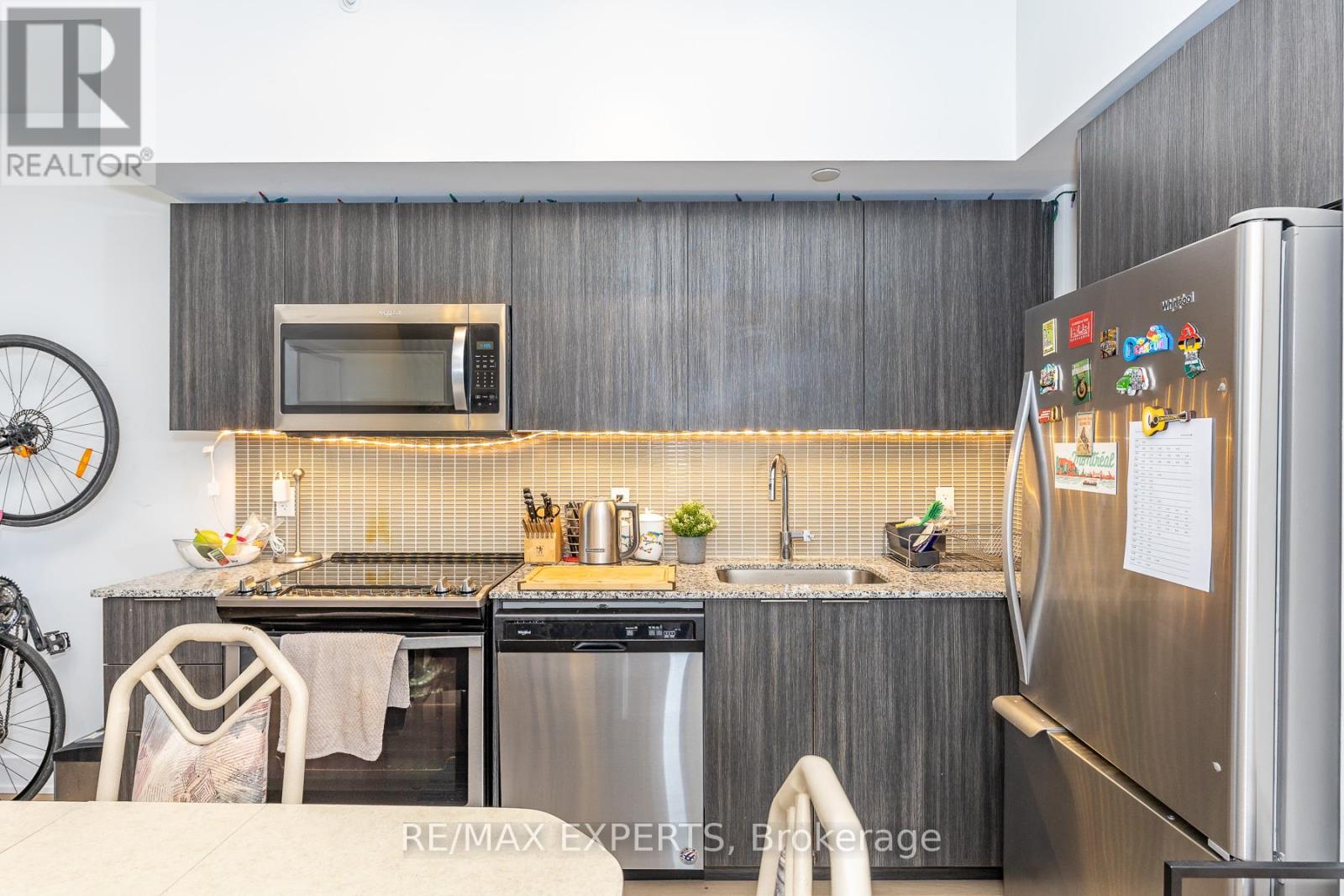 1215 - 30 Shore Breeze Drive, Toronto, Ontario  M8V 1A1 - Photo 5 - W13464452
