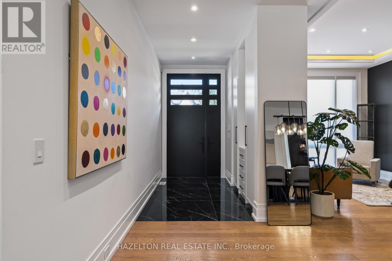71 Yorkview Drive, Toronto, Ontario  M2R 1J7 - Photo 2 - C13502354