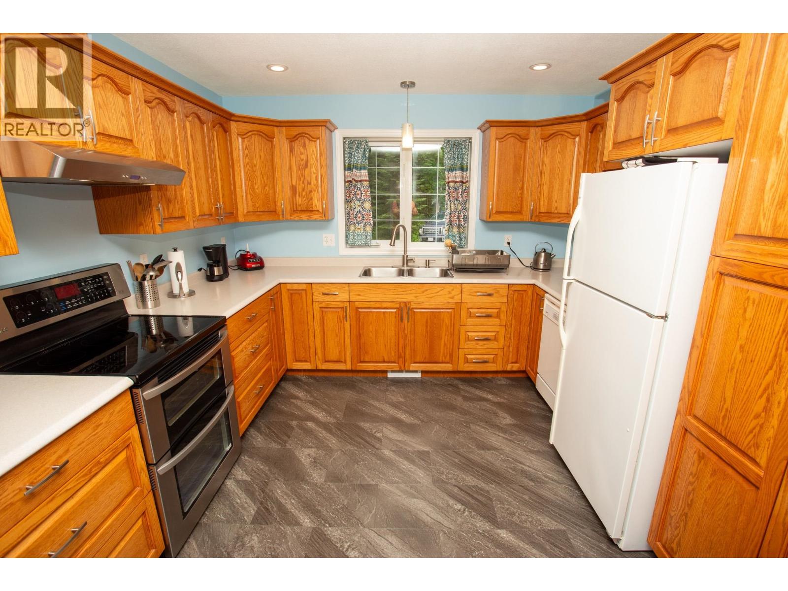 6126 Franca Road, Prince George, British Columbia  V2K 5H5 - Photo 10 - R3140794