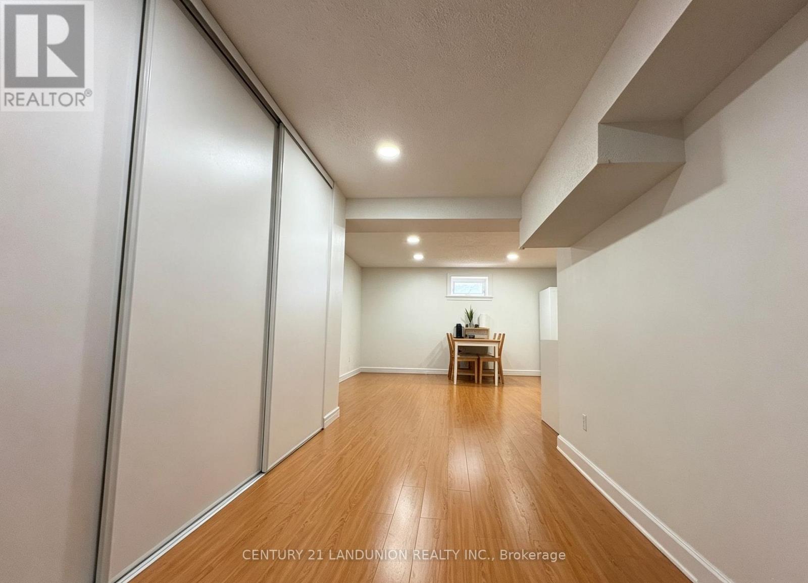 Basement 94 Campania Crescent, Toronto, Ontario  M1V 2E9 - Photo 5 - E13502316