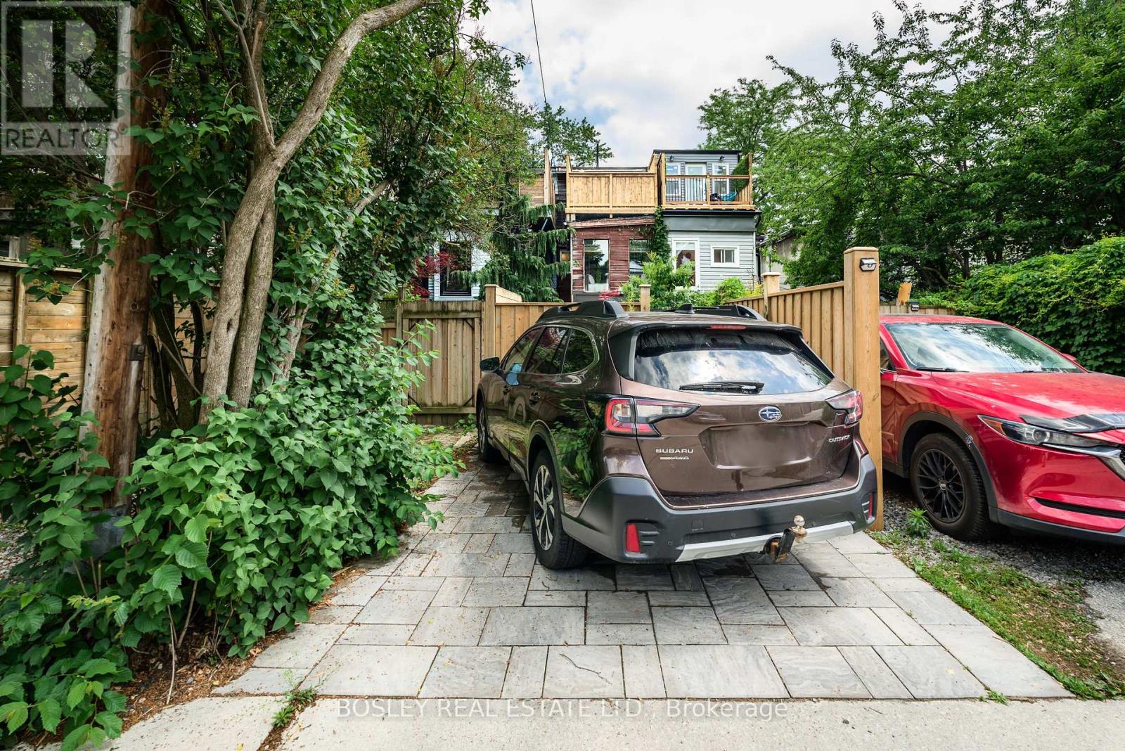 16 Blong Avenue, Toronto, Ontario  M4M 1P2 - Photo 45 - E13502318