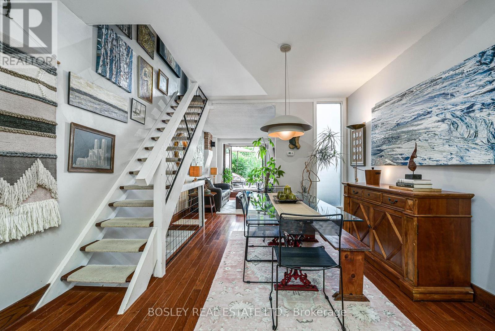 16 Blong Avenue, Toronto, Ontario  M4M 1P2 - Photo 8 - E13502318