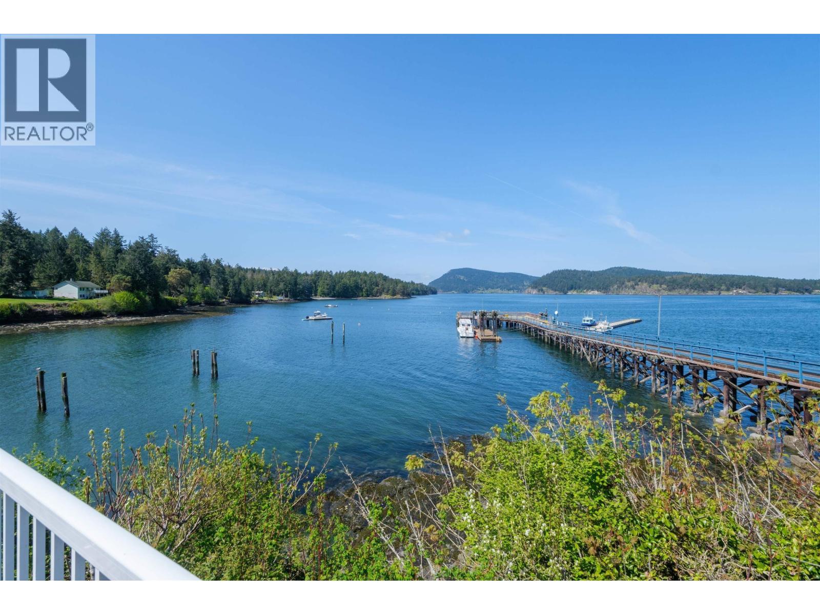 400 Fernhill Road, Mayne Island, British Columbia  V0N 2J0 - Photo 13 - C8080003