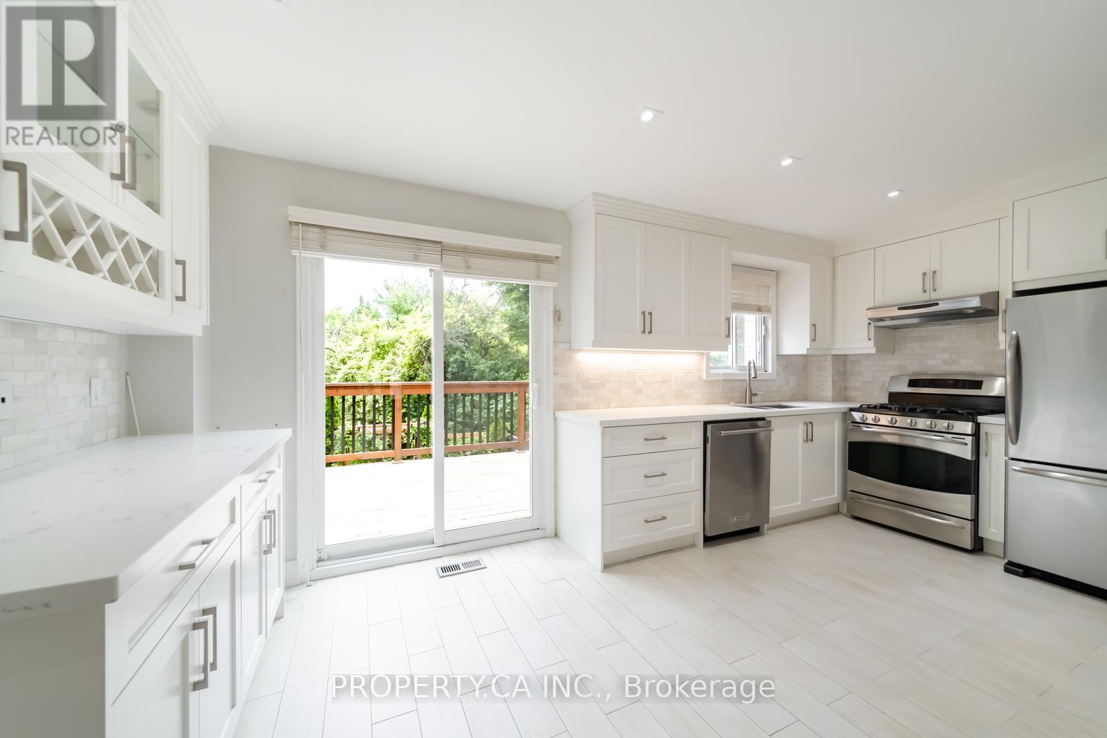27 Boyne Highlands Court, Vaughan, Ontario  L4K 1K4 - Photo 17 - N13502334