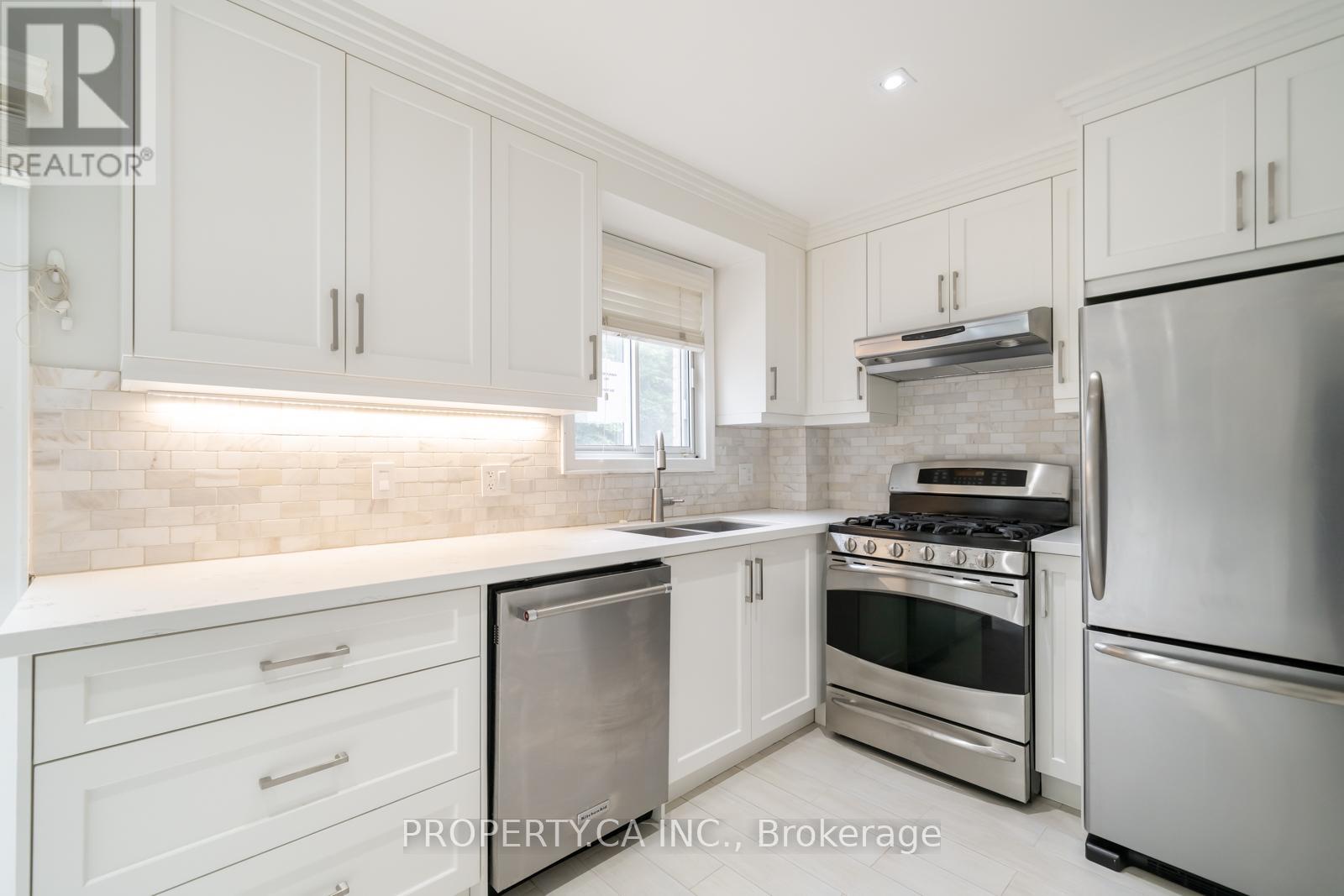 27 Boyne Highlands Court, Vaughan, Ontario  L4K 1K4 - Photo 19 - N13502334