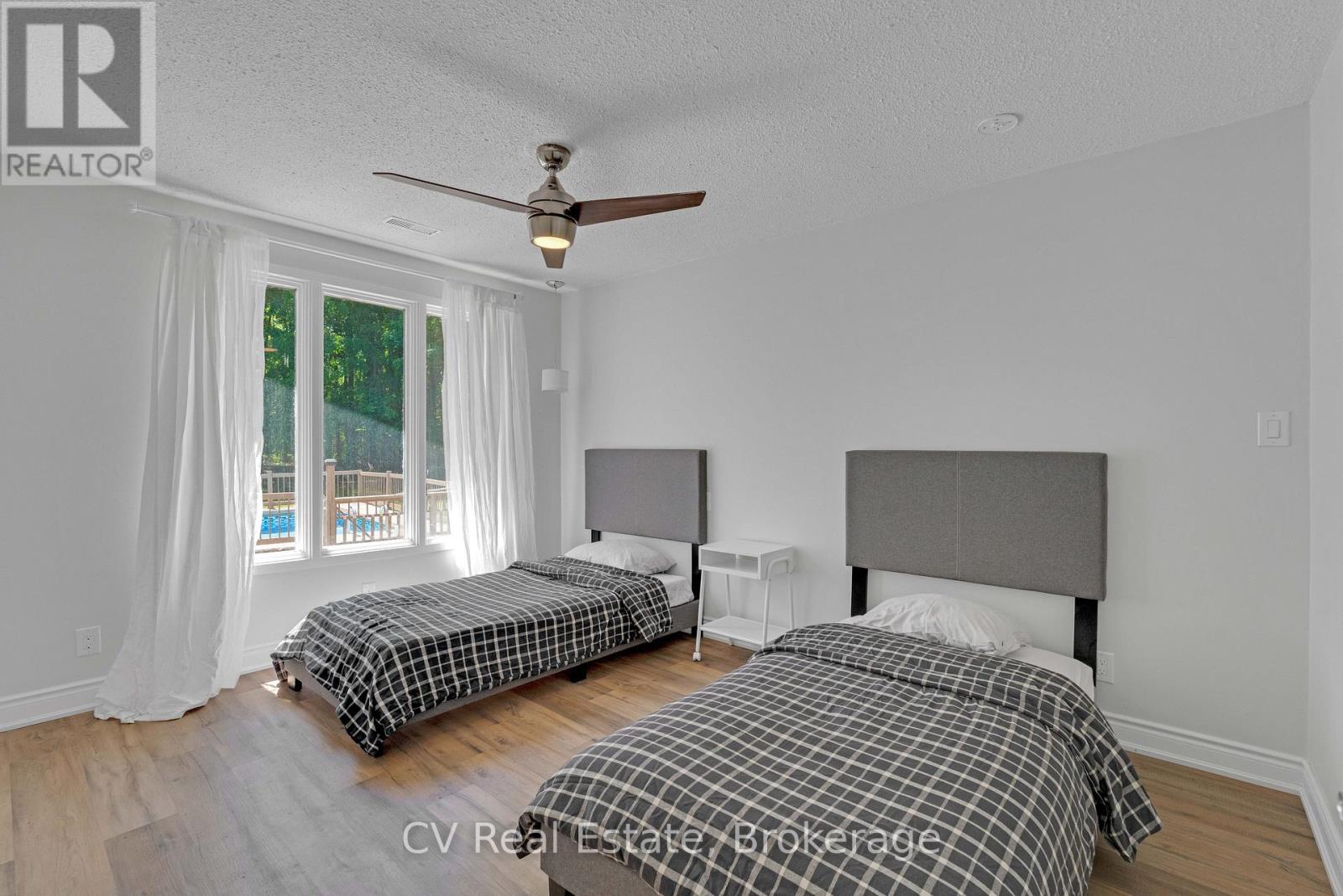 637 Pinegrove Avenue, Innisfil, Ontario  L9S 2K4 - Photo 17 - N13502400