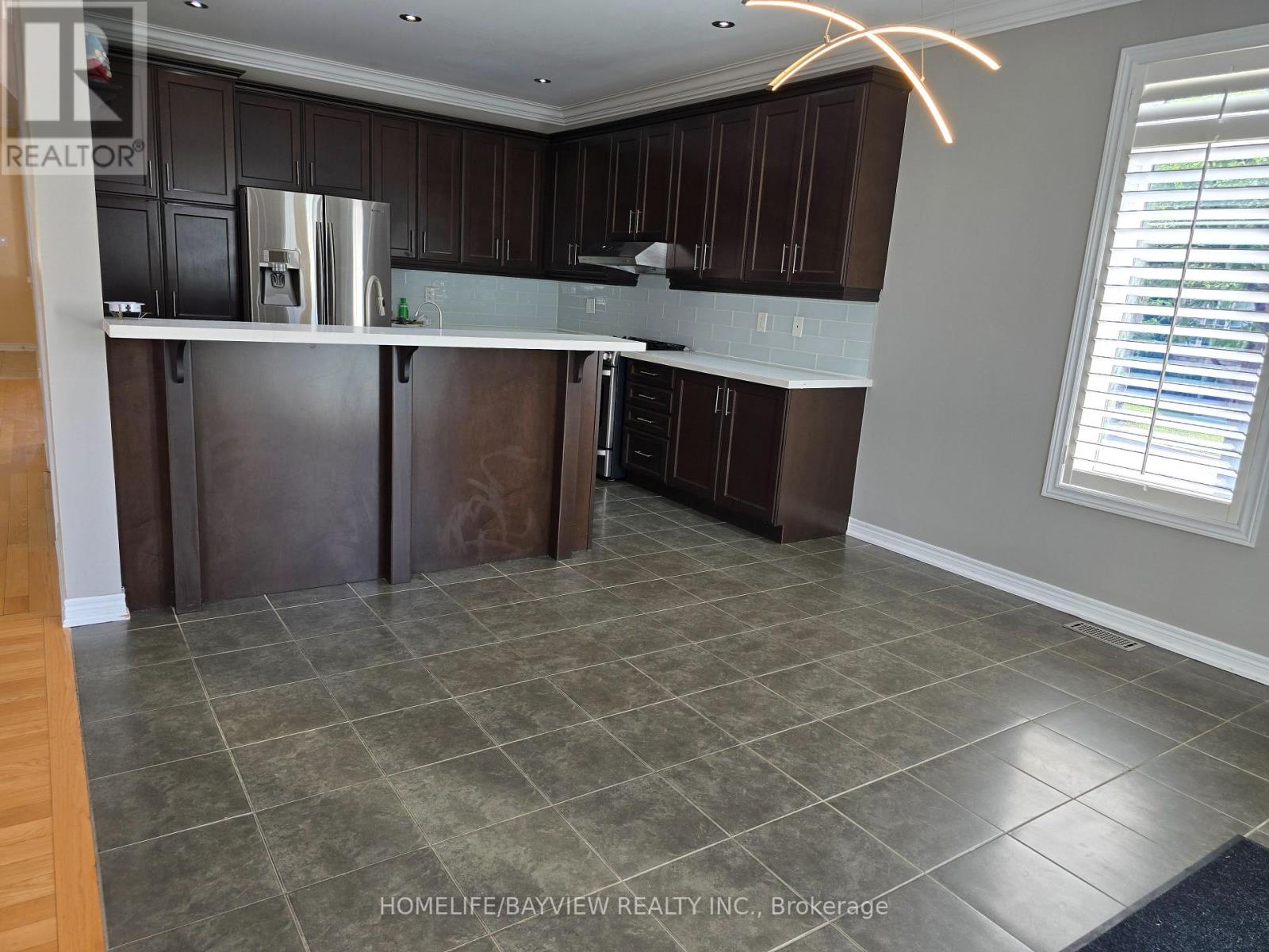 116 Sequin Drive, Richmond Hill, Ontario  L4E 0L8 - Photo 12 - N13502440