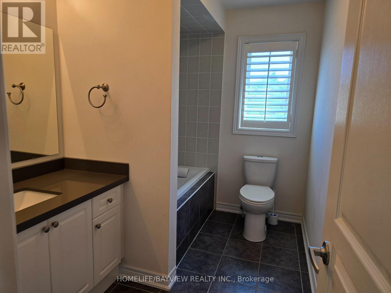 116 Sequin Drive, Richmond Hill, Ontario  L4E 0L8 - Photo 20 - N13502440