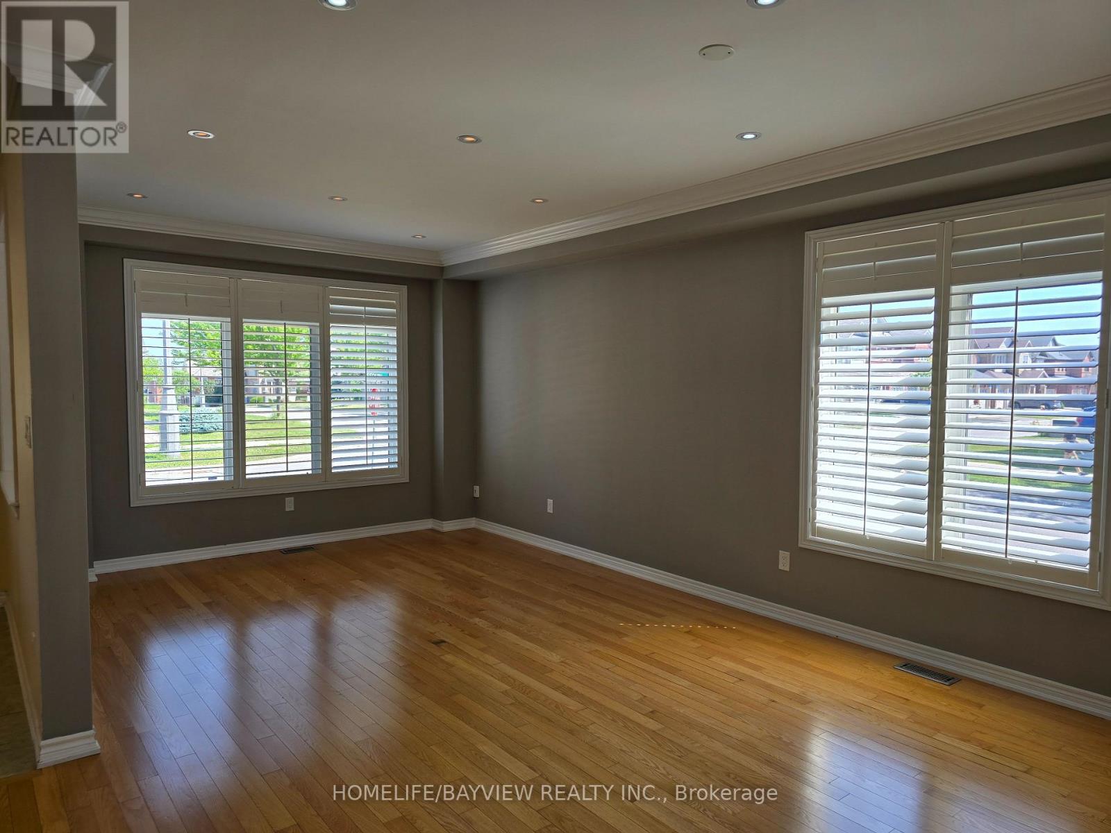 116 Sequin Drive, Richmond Hill, Ontario  L4E 0L8 - Photo 6 - N13502440
