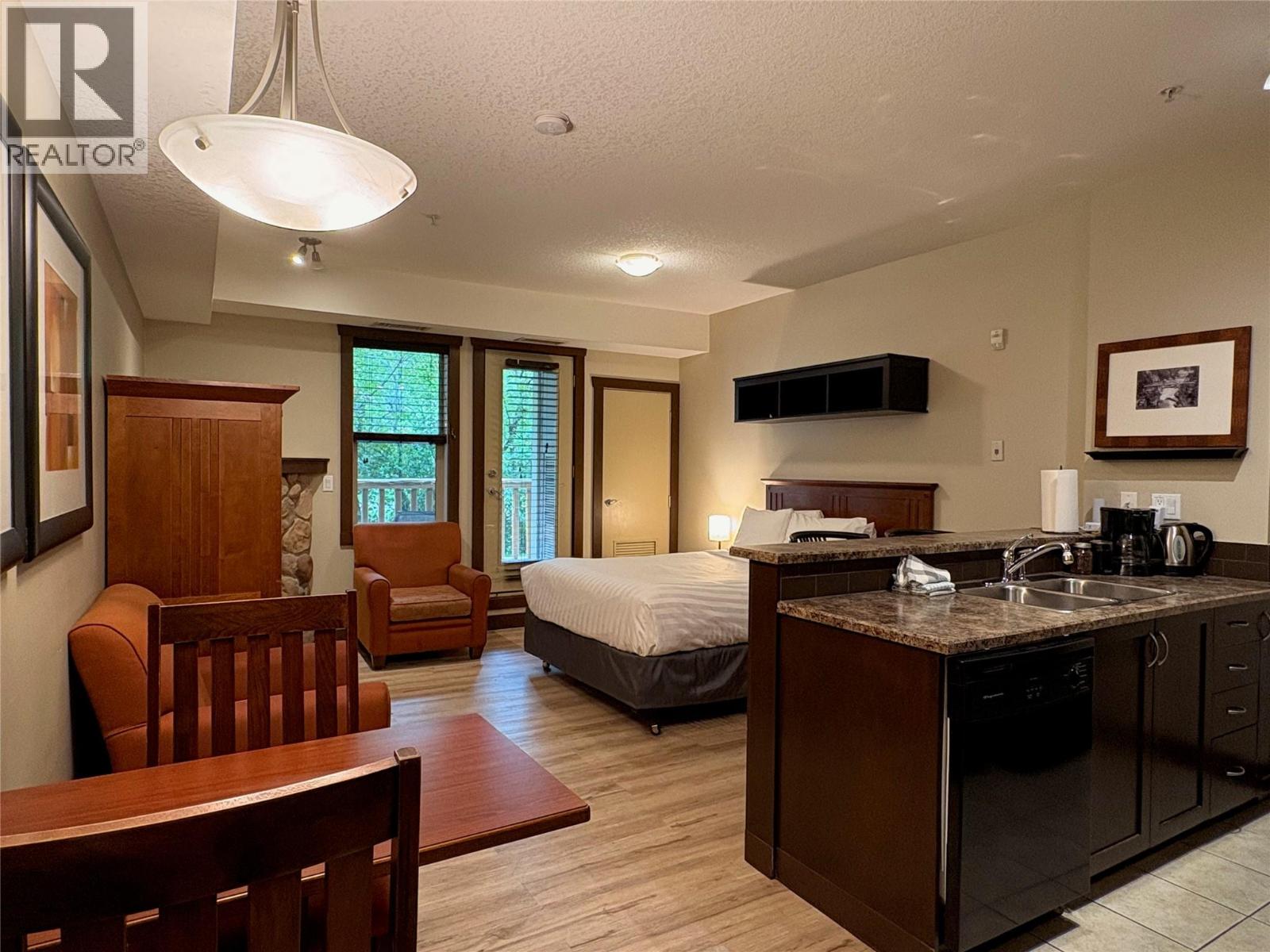 1500 Mcdonald Avenue Unit# 118, Fernie, British Columbia  V0B 1M1 - Photo 7 - 10393078