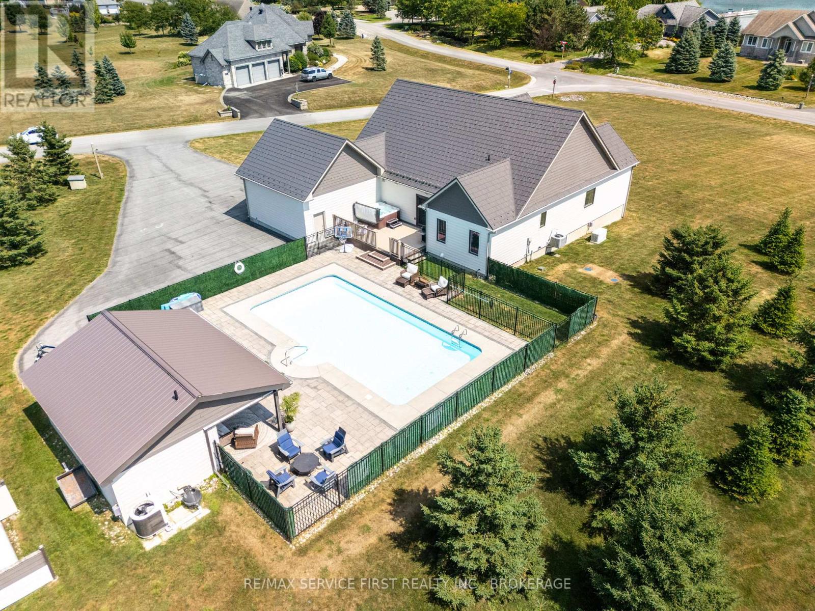 103 Binnacle View Drive, Front Of Leeds & Seeleys Bay, Ontario  K7G 2V5 - Photo 8 - X13502104