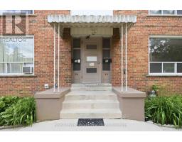 3 - 58 LEDUC DRIVE, Toronto, Ontario