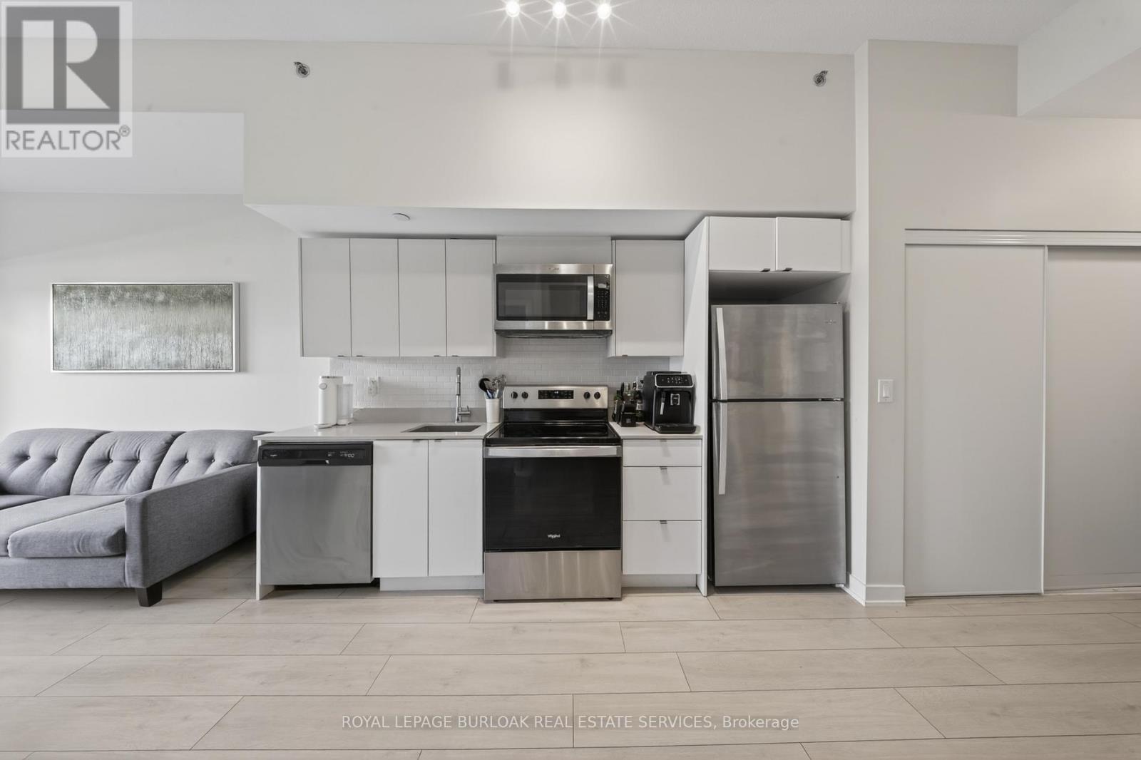 A115 - 3210 DAKOTA COMMON, Burlington, Ontario
