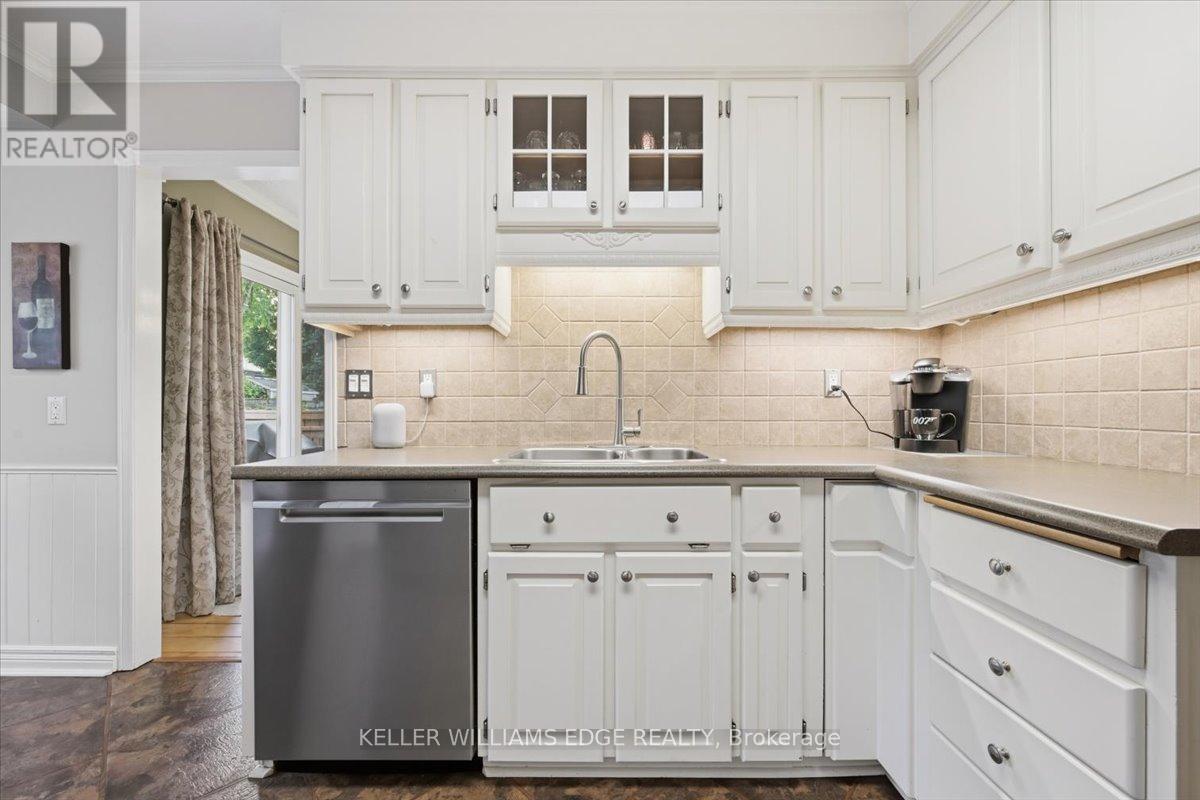 1334 Wiltshire Avenue, Burlington, Ontario  L7M 1X9 - Photo 20 - W13502348