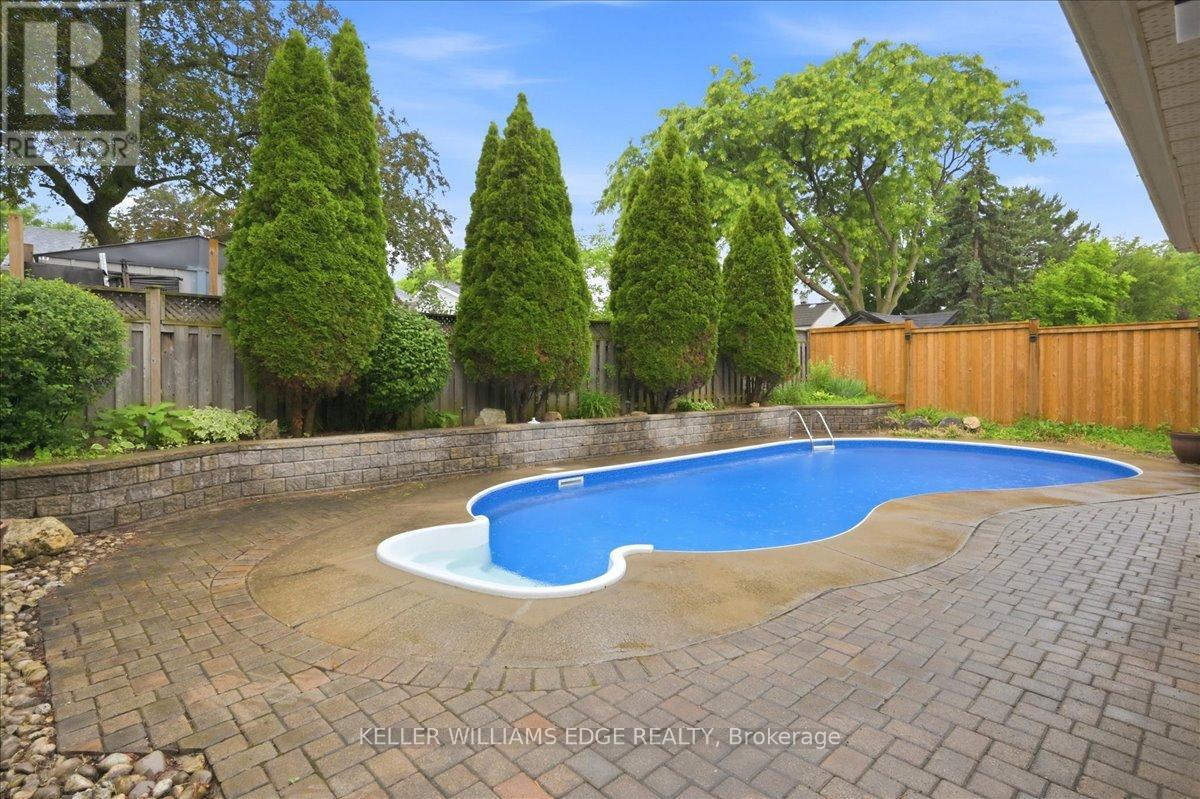 1334 Wiltshire Avenue, Burlington, Ontario  L7M 1X9 - Photo 39 - W13502348