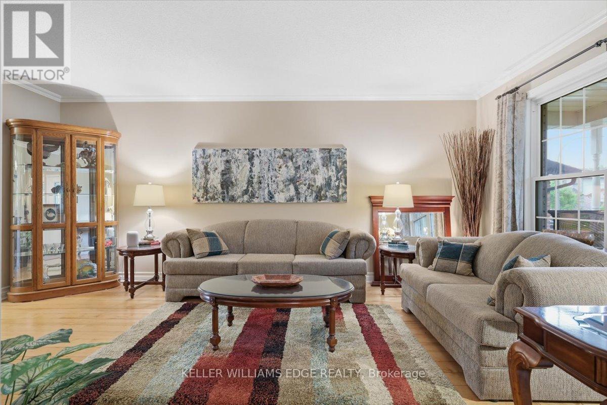 1334 Wiltshire Avenue, Burlington, Ontario  L7M 1X9 - Photo 9 - W13502348