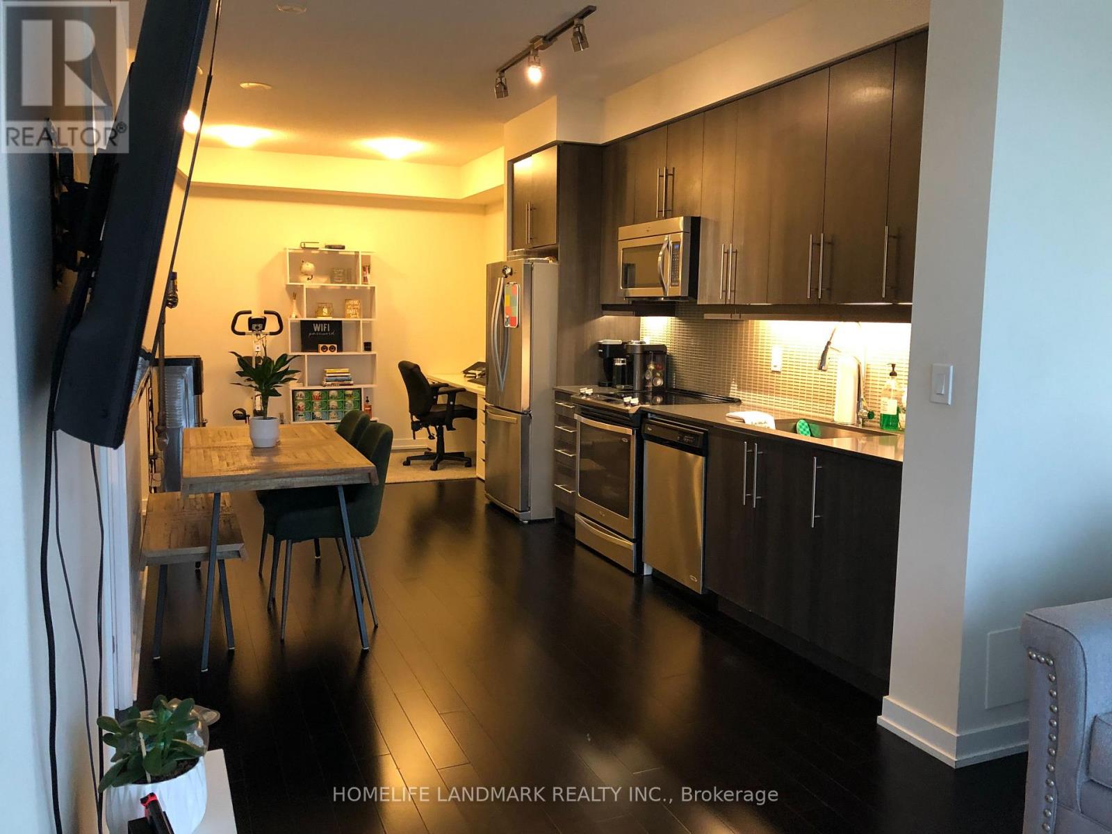 801 - 4011 Brickstone Mews, Mississauga, Ontario  L5B 0J7 - Photo 8 - W13502454