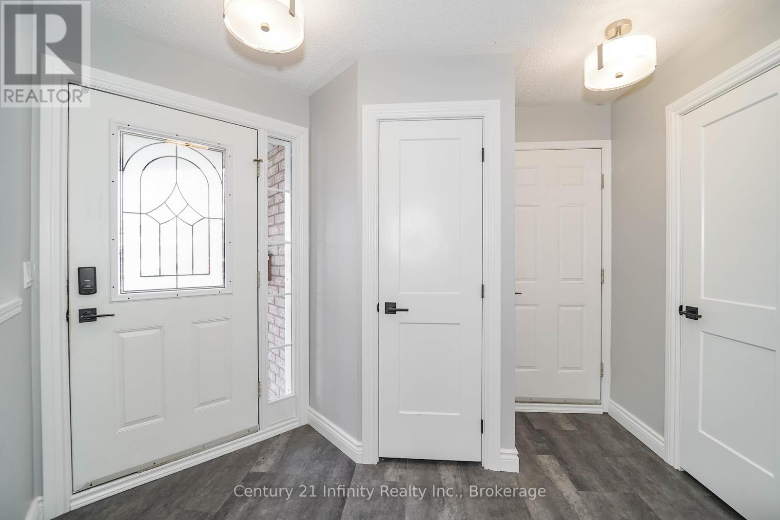 178 High Street, Clarington, Ontario  L1C 4X9 - Photo 3 - E13502506
