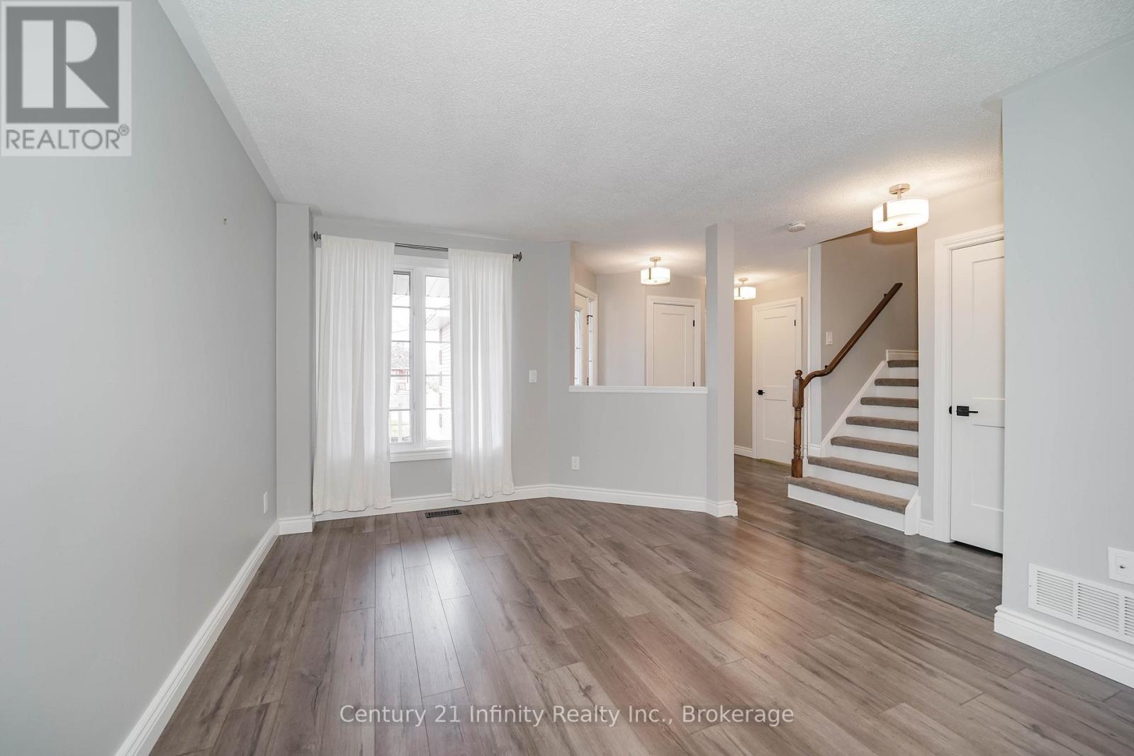 178 High Street, Clarington, Ontario  L1C 4X9 - Photo 5 - E13502506
