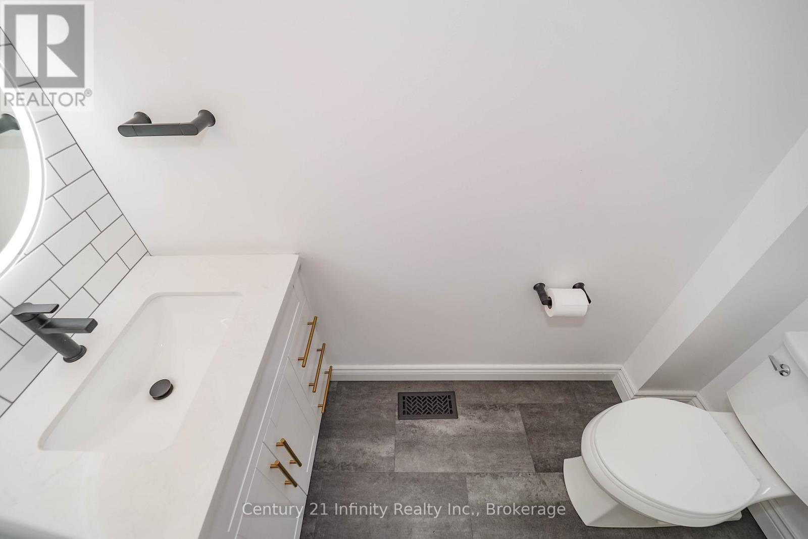 178 High Street, Clarington, Ontario  L1C 4X9 - Photo 8 - E13502506
