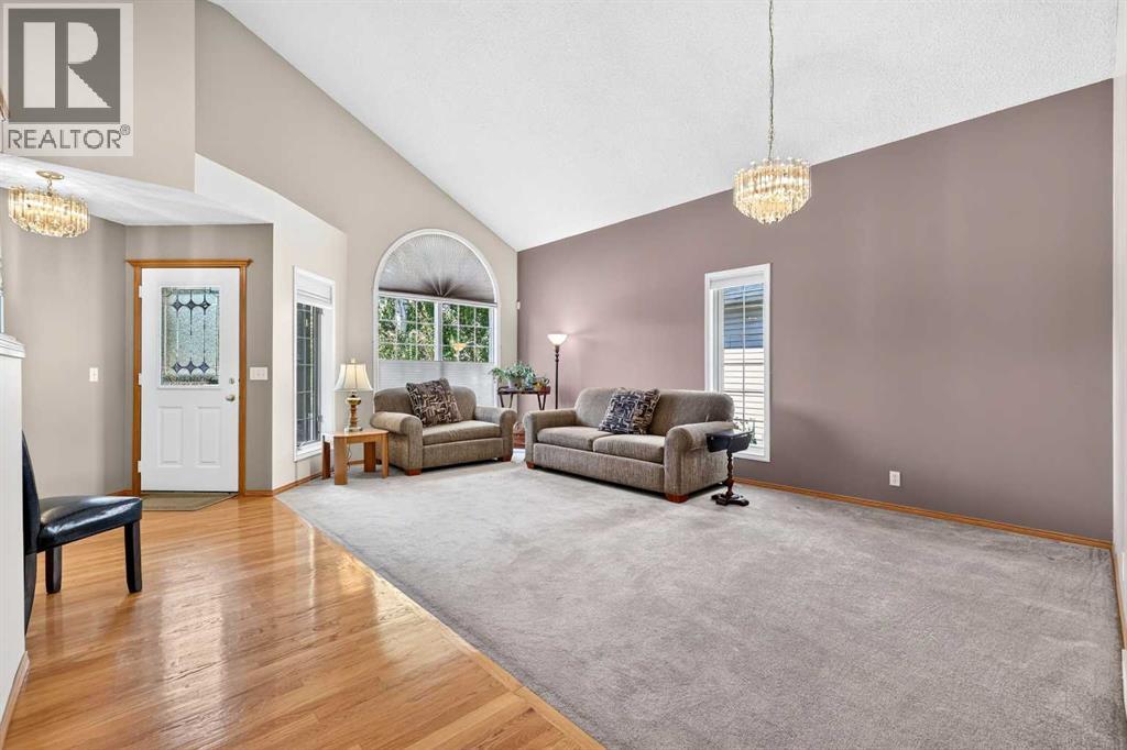 72 Douglas Park Boulevard Se, Calgary, Alberta  T2Z 2K9 - Photo 12 - A2323620