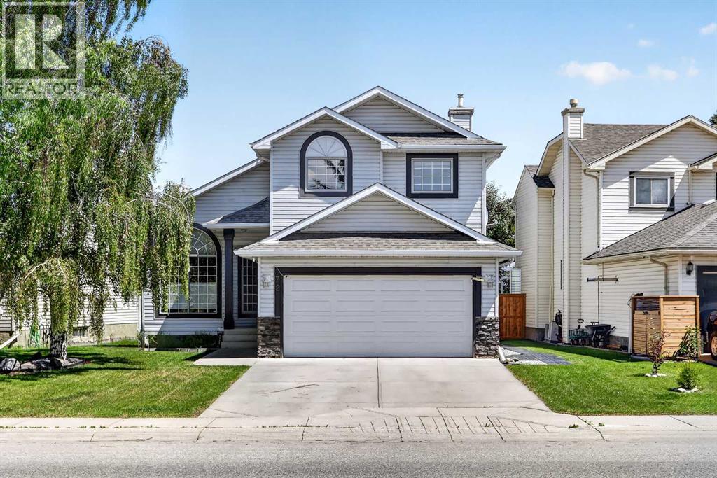 72 Douglas Park Boulevard SE, calgary, Alberta