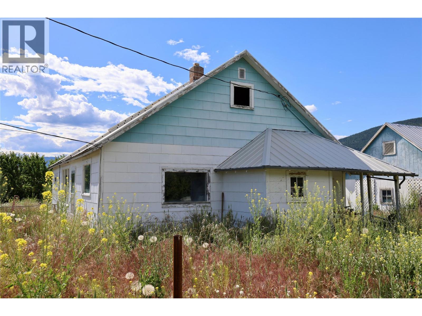 3938 46th Street, Canyon, British Columbia  V0B 1C1 - Photo 18 - 10390802
