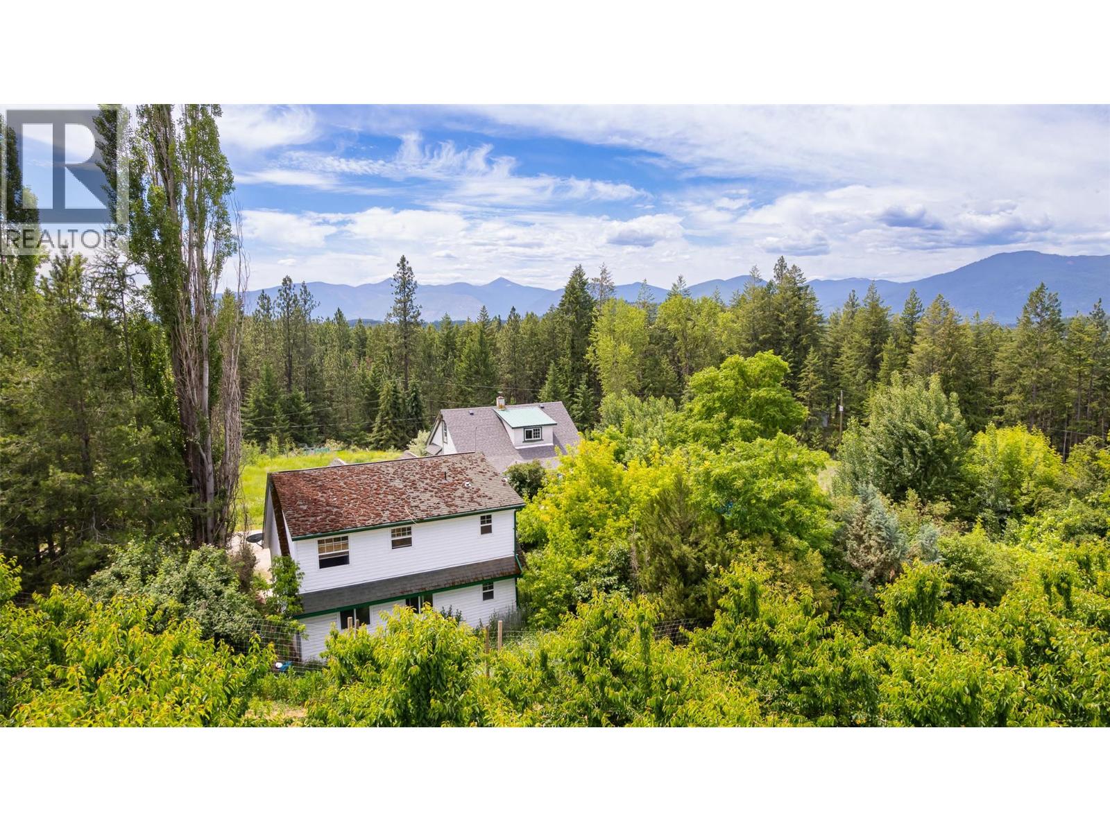3692 46th Street, Canyon, British Columbia  V0B 1C1 - Photo 38 - 10390803