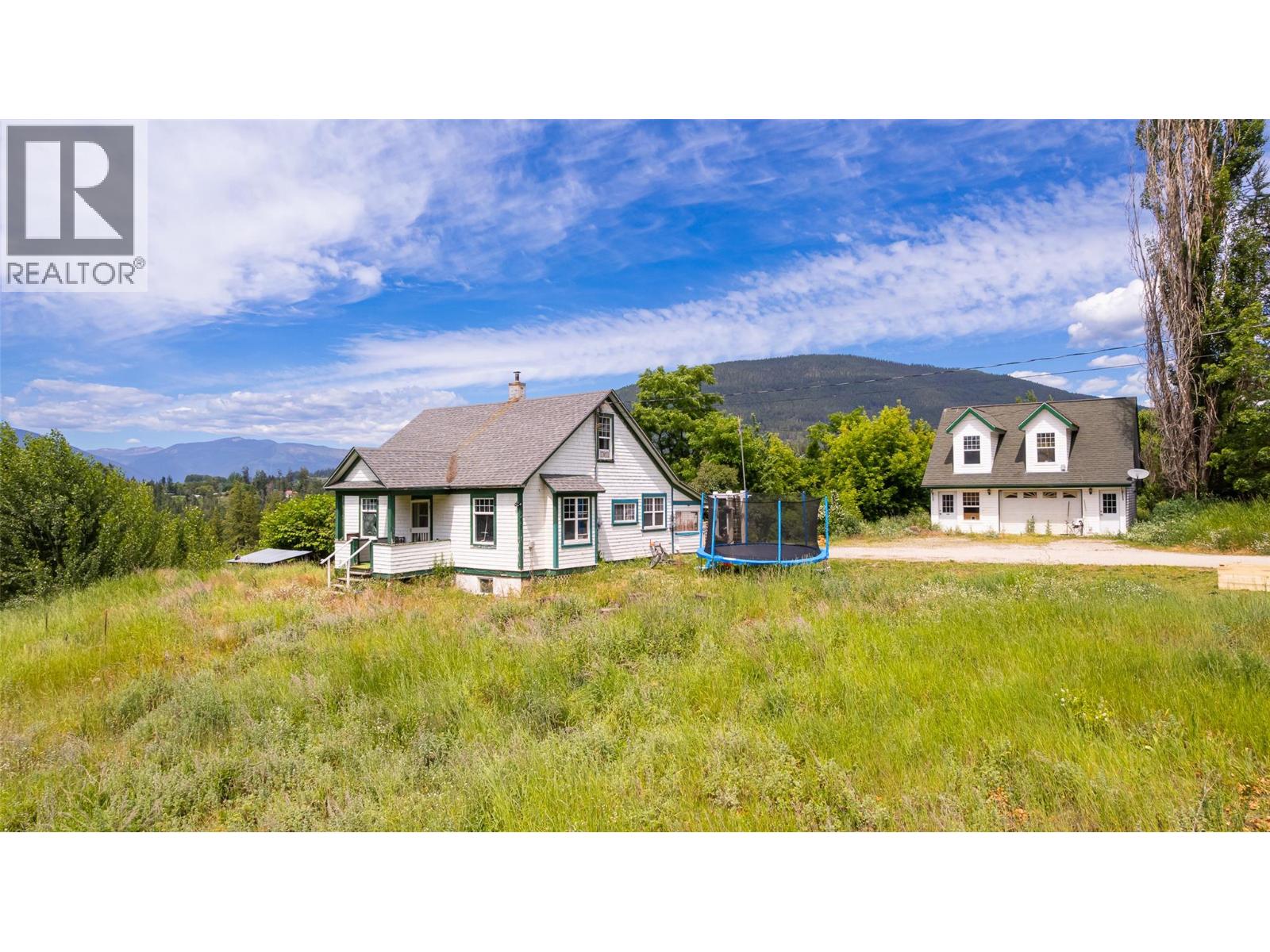 3692 46th Street, Canyon, British Columbia  V0B 1C1 - Photo 43 - 10390803