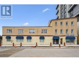 40 BAKER STREET, Guelph, Ontario